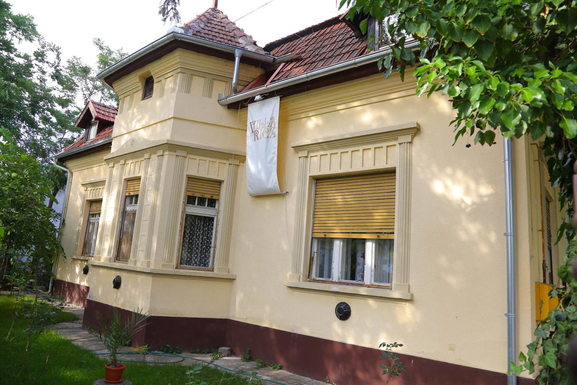 Villa Ricz Palić Exteriör bild