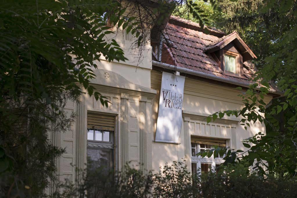 Villa Ricz Palić Exteriör bild