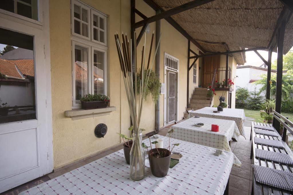 Villa Ricz Palić Exteriör bild